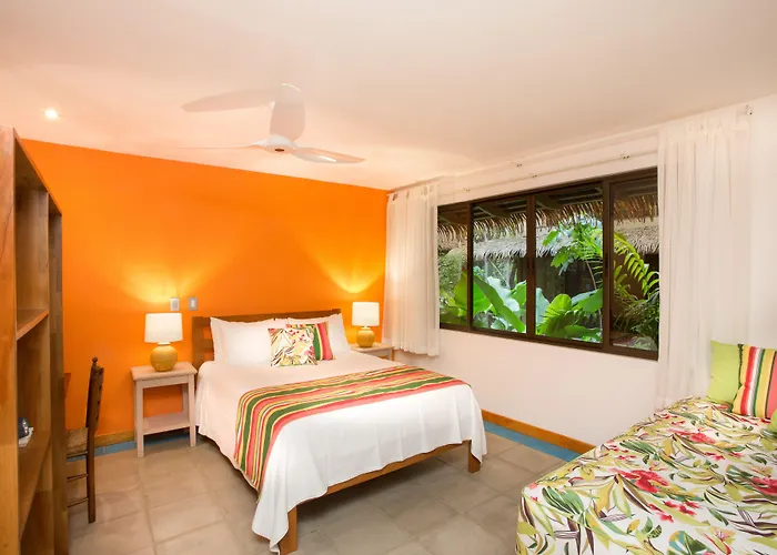 Olas Verdes Hotel